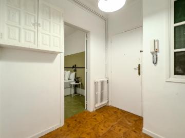 Restful single bedroom in El Putxet i el Farró