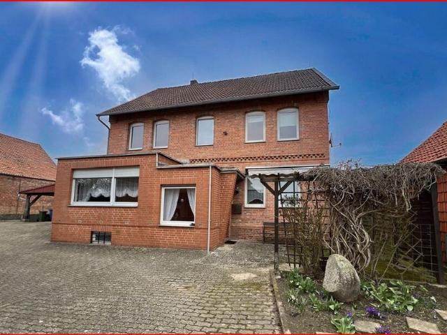 Resthof attraktiv, gepflegt, einladend