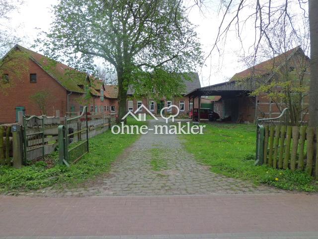 Resthof / Bauernhof mit Nebengebäuden und Grundstück an der Weser