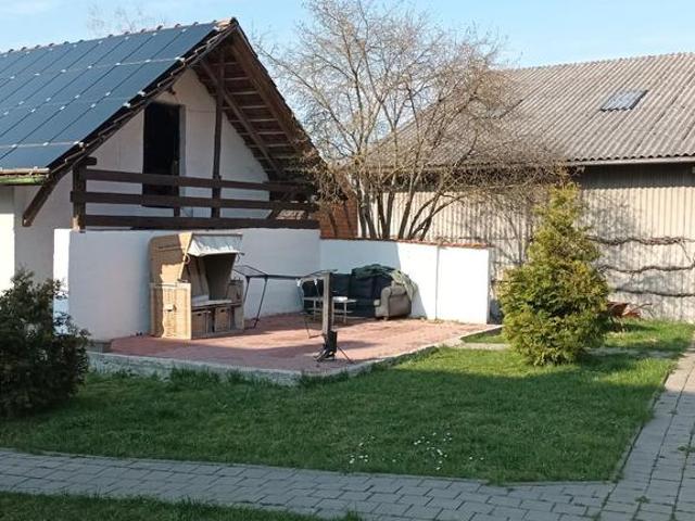 Resthof zu verkaufen auch für Selbstversorger Renovierungsbedürf