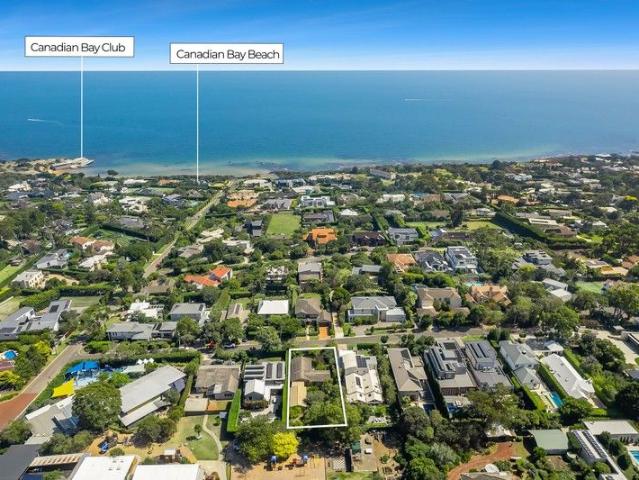 Restore or rebuild to create a bayside beauty in the Golden Mile