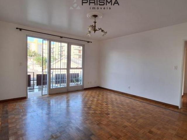 Res Serra Dourada, apartamento 3 dormitórios com garagem, na rua Tuiuti. Próx. à