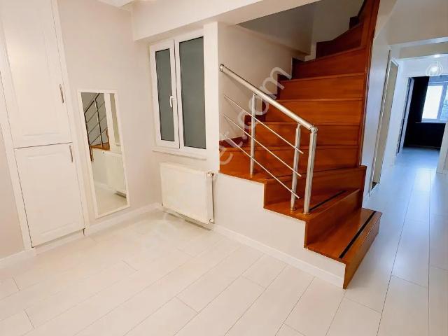 resa Pro* Karadolap'da 3+1 170 M² Satılık Dubleks Daire