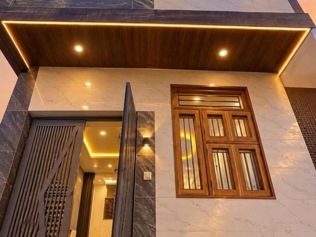 Resale | 3.5 BHK + 455 Sq.Ft. Independent House in Uttam Nagar