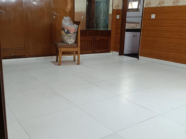 Resale | 3.5 BHK 505 Sq.Yd. Independent House in Mishra Property