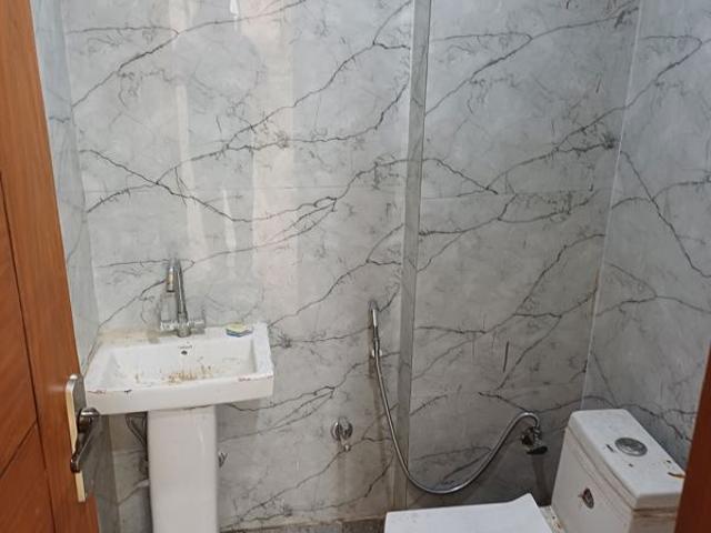 Resale | 3.5 BHK + 50 Sq.Yd. Independent House in Palla
