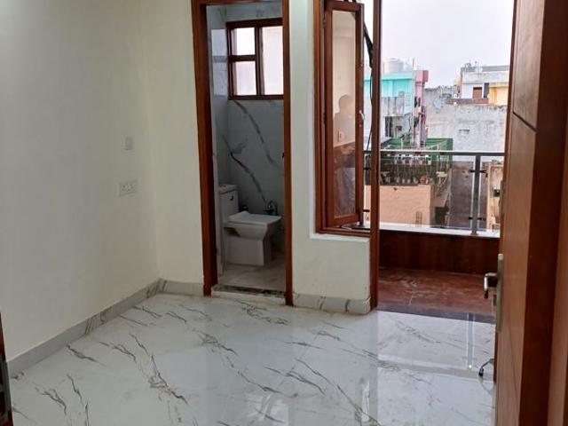 Resale | 3.5 BHK + 50 Sq.Yd. Independent House in Palla