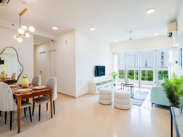 Resale | 3.5 BHK 1208 Sq.Ft. Apartment in Godrej The Trees
