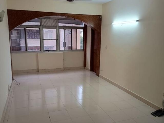 Resale | 3.5 BHK + 1200 Sq.Ft. Apartment in Mayur Vihar