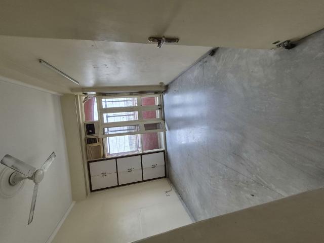 Resale | 3.5 BHK 1250 Sq.Ft. Apartment in Mayur Vihar