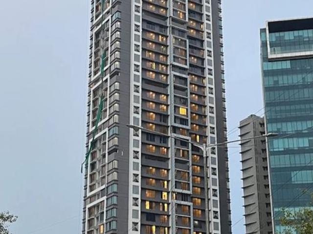 Resale | 3.5 BHK 1338 Sq.Ft. Apartment in IM Applaud 38