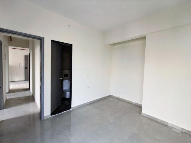 Resale | 3.5 BHK 1500 Sq.Ft. Apartment in Dhamji Shamji Mahavir Spring Tulip Phase 1