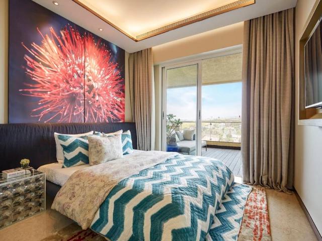 Resale | 3.5 BHK + 1525 Sq.Ft. Apartment in Neelkanth Lotus Court