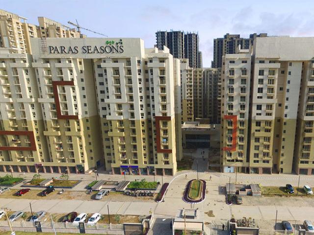 Resale | 3.5 BHK 1595 Sq.Ft. Apartment in Paras Seasons