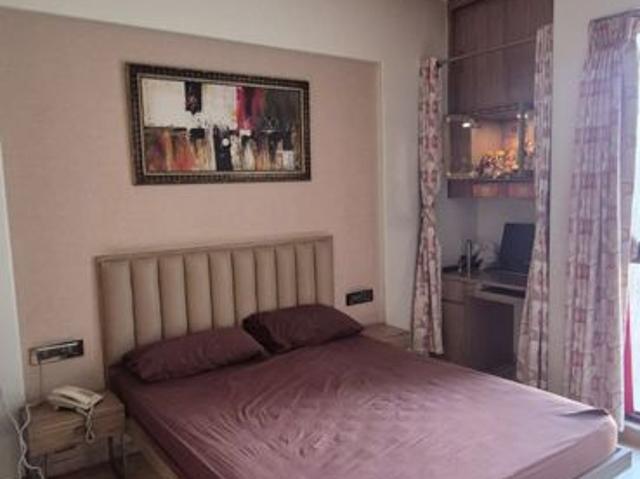 Resale | 3.5 BHK 1700 Sq.Ft. Apartment in Lunkad Sky Vie