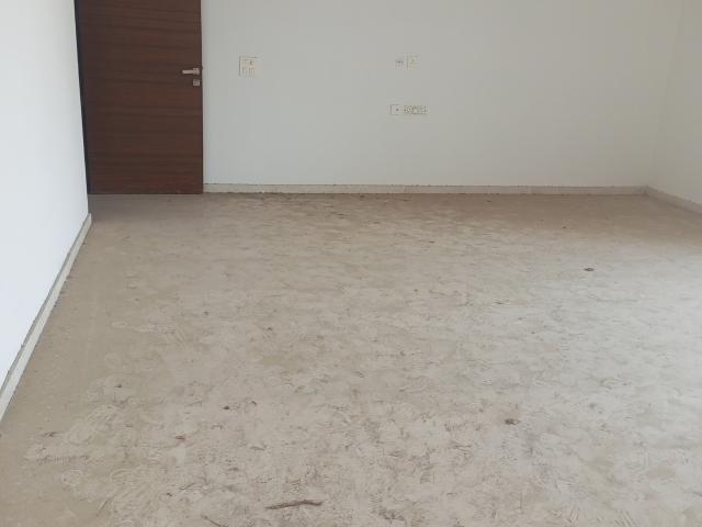 Resale | 3.5 BHK 1750 Sq.Ft. Apartment in ACE Parkway