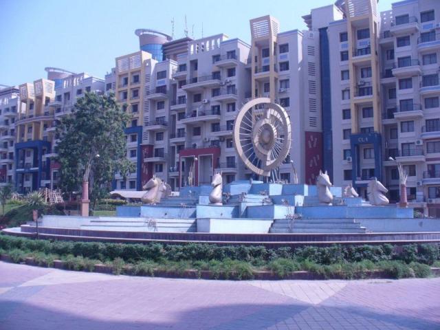 Resale | 3.5 BHK + 1780 Sq.Ft. Apartment in Bramha Suncity