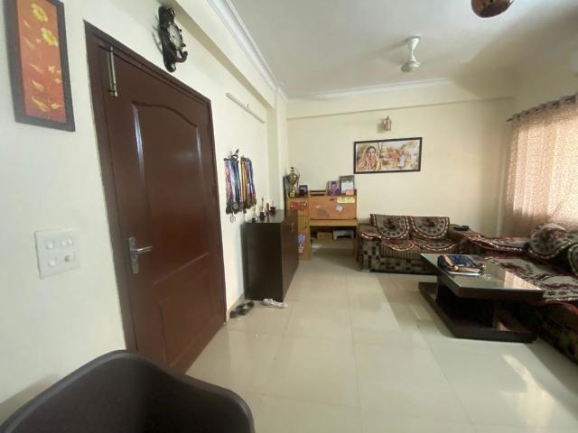 Resale | 3.5 BHK + 1795 Sq.Ft. Apartment in SCC Sapphire