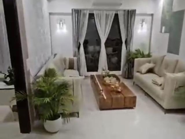 Resale | 3.5 BHK + 1800 Sq.Ft. Apartment in Rishita Manhattan