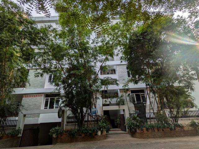 Resale | 3.5 BHK 1850 Sq.Ft. Apartment in Hafeezpet