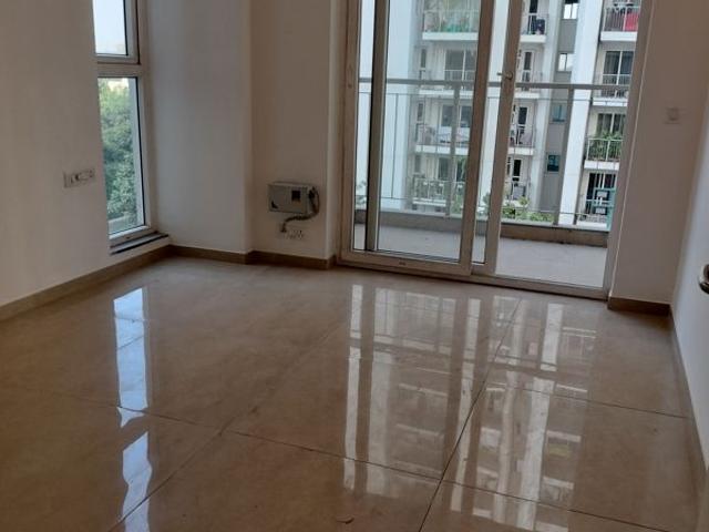 Resale | 3.5 BHK + 1895 Sq.Ft. Apartment in M3M Crown