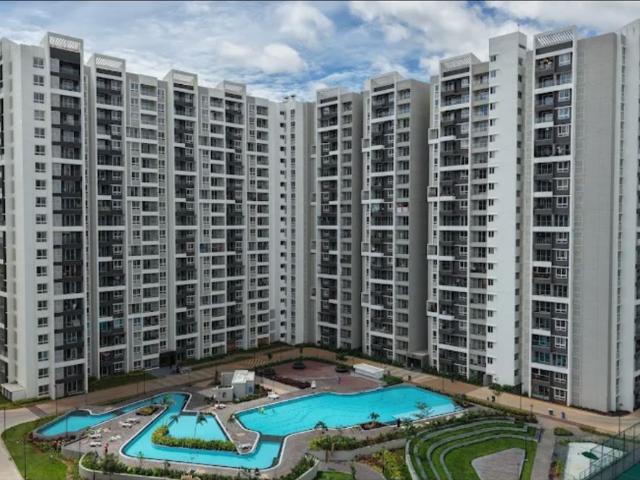 Resale | 3.5 BHK + 1895 Sq.Ft. Apartment in Sumadhura Folium