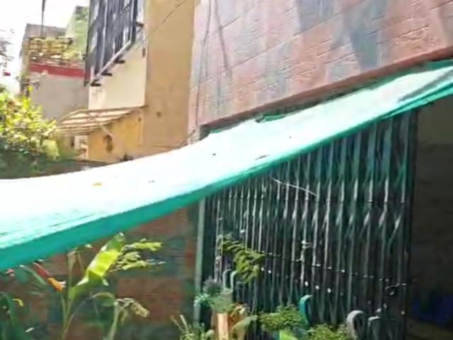 Resale | 3.5 BHK 2000 Sq.Ft. Villa in Sector 37