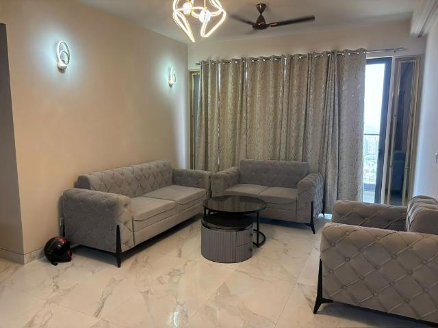 Resale | 3.5 BHK + 2045 Sq.Ft. Apartment in M3M Heights