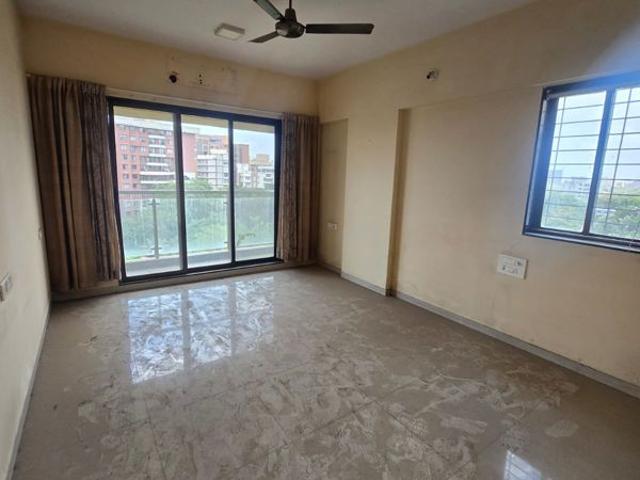 Resale | 3.5 BHK 2054 Sq.Ft. Apartment in Chembur
