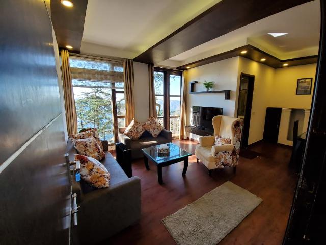 Resale | 3.5 BHK 2081 Sq.Ft. Apartment in Falcon View