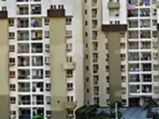 Resale | 3.5 BHK + 2115 Sq.Ft. Apartment in Lotus Panache