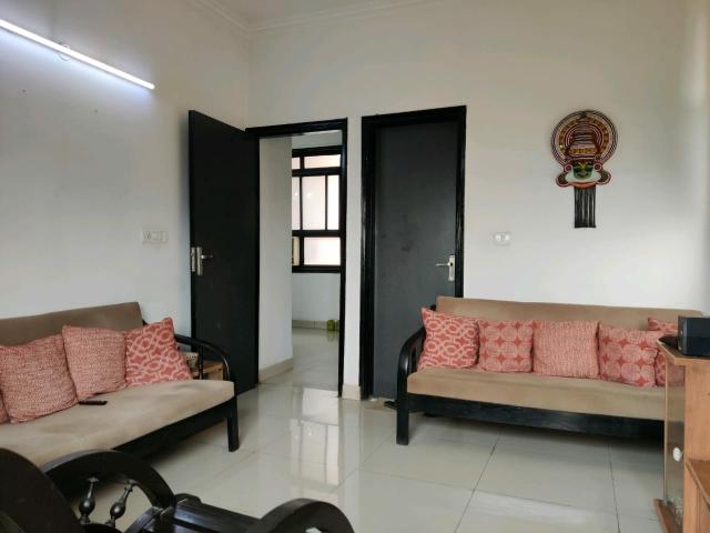 Resale | 3.5 BHK 2126 Sq.Ft. Apartment in Gaur Green City