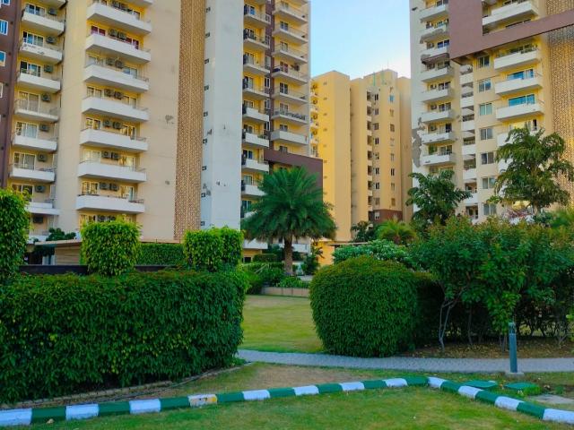 Resale | 3.5 BHK 2138 Sq.Ft. Apartment in TDI Ourania