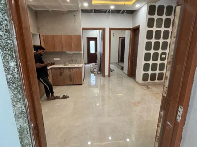 Resale | 3.5 BHK + 2220 Sq.Ft. Villa in Amethi