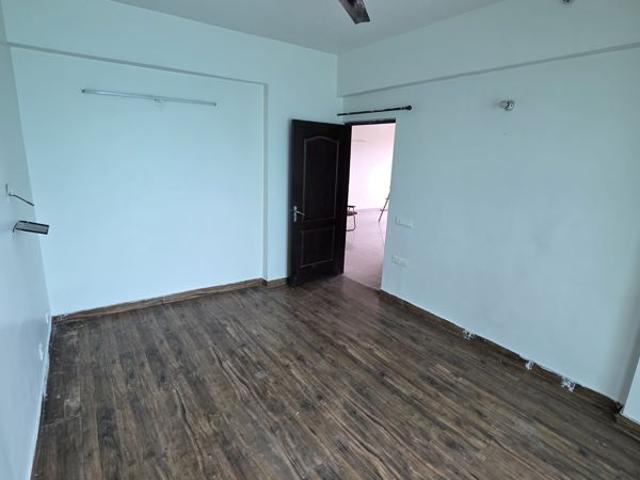 Resale | 3.5 BHK + 2257 Sq.Ft. Apartment in Puri Pranayam