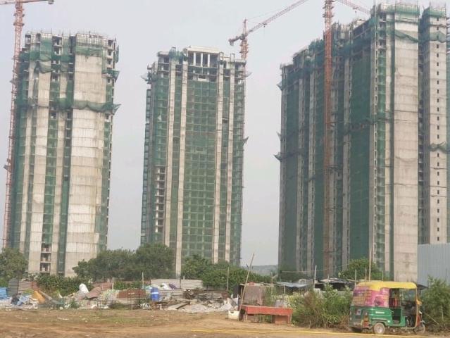 Resale | 3.5 BHK + 2365 Sq.Ft. Apartment in M3M Golf Hills
