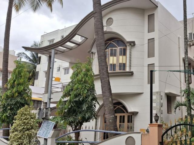Resale | 3.5 BHK + 2400 Sq.Ft. Independent House in Vidyaranyapura