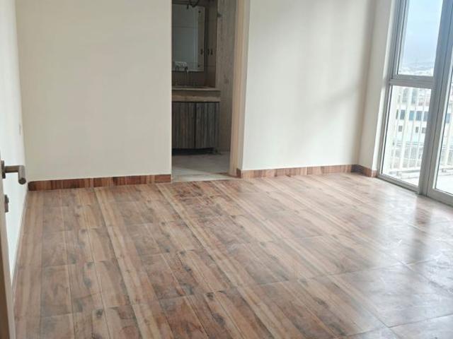 Resale | 3.5 BHK + 2450 Sq.Ft. Apartment in Ireo Victory Valley