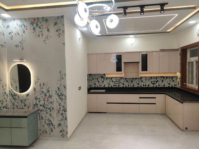 Resale | 3.5 BHK + 2620 Sq.Ft. Villa in Manas Town