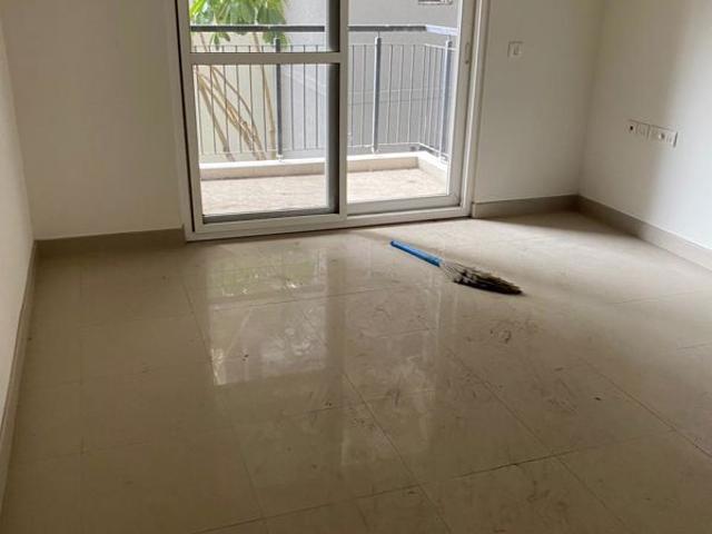 Resale | 3.5 BHK + 2900 Sq.Ft. Apartment in Prestige Acropolis
