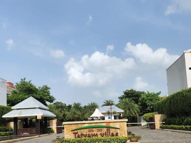 Resale | 3.5 BHK 290 Sq.Yd. Villa in Vipul Tatvam Villas