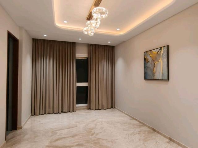 Resale | 3.5 BHK + Extra Room 1605 Sq.Ft. Apartment in Goodwill Wisteria