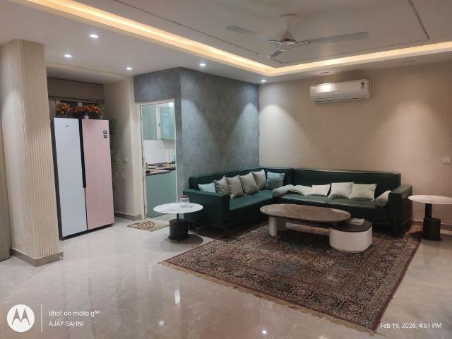 Resale | 3.5 BHK + Extra Room 17000000 Sq.Ft. Penthouse in Mehrauli