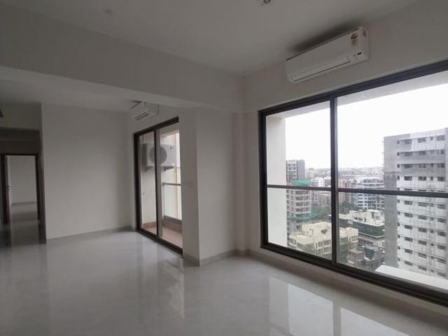 Resale | 3.5 BHK + Extra Room 1109 Sq.Ft. Apartment in Savvy Merushikhar