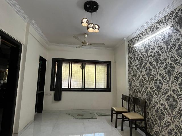 Resale | 3.5 BHK + Extra Room 2500 Sq.Ft. Independent House in Kalpavriksha Apartment