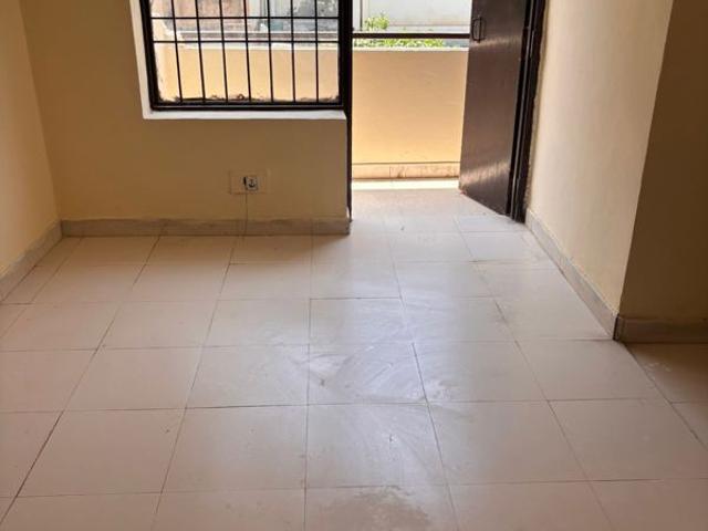 Resale | 3.5 BHK + Extra Room 2035 Sq.Ft. Apartment in Ardee City Palm Grove Heights