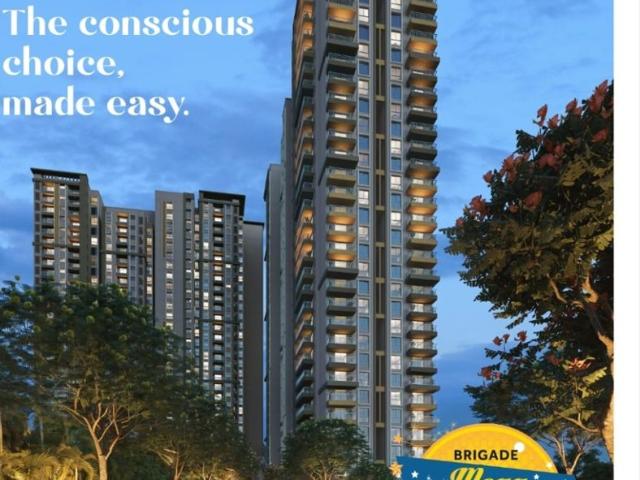 Resale | 3.5 BHK + Extra Room 2153 Sq.Ft. Apartment in Brigade Lakecrest