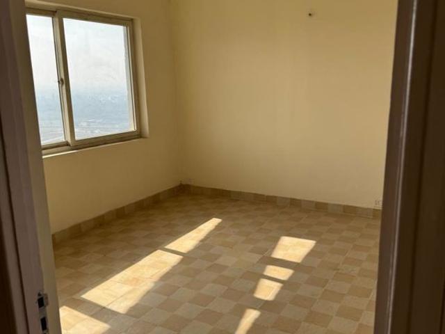 Resale | 3.5 BHK + Extra Room 2157 Sq.Ft. Apartment in BPTP Princess Park