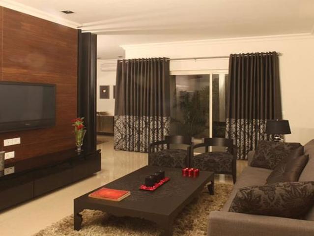 Resale | 3.5 BHK + Pooja Room,Extra Room 1750 Sq.Ft. Apartment in BPTP The Resort