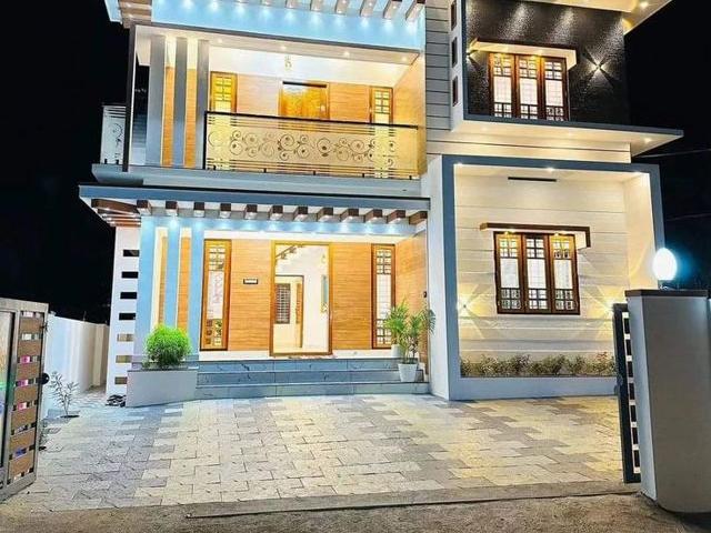 Resale | 3.5 BHK + Pooja Room,Study Room 1200 Sq.Ft. Villa in Haragadde